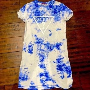 Guess t-shirt mini dress XS blue tie dyed